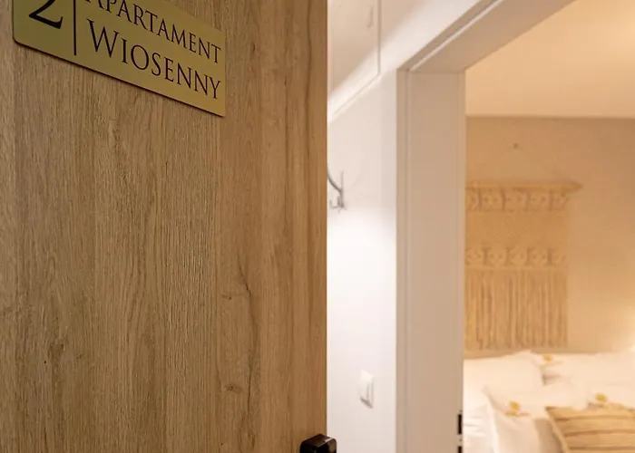 Styl 4 Pory Roku, 1km Do Centrum, Parking Apartmán